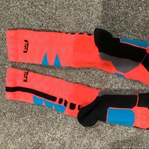 Lebron elite socks